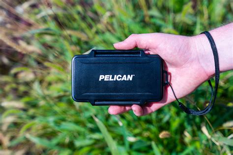 0955 Micro Sport Wallet Pelican