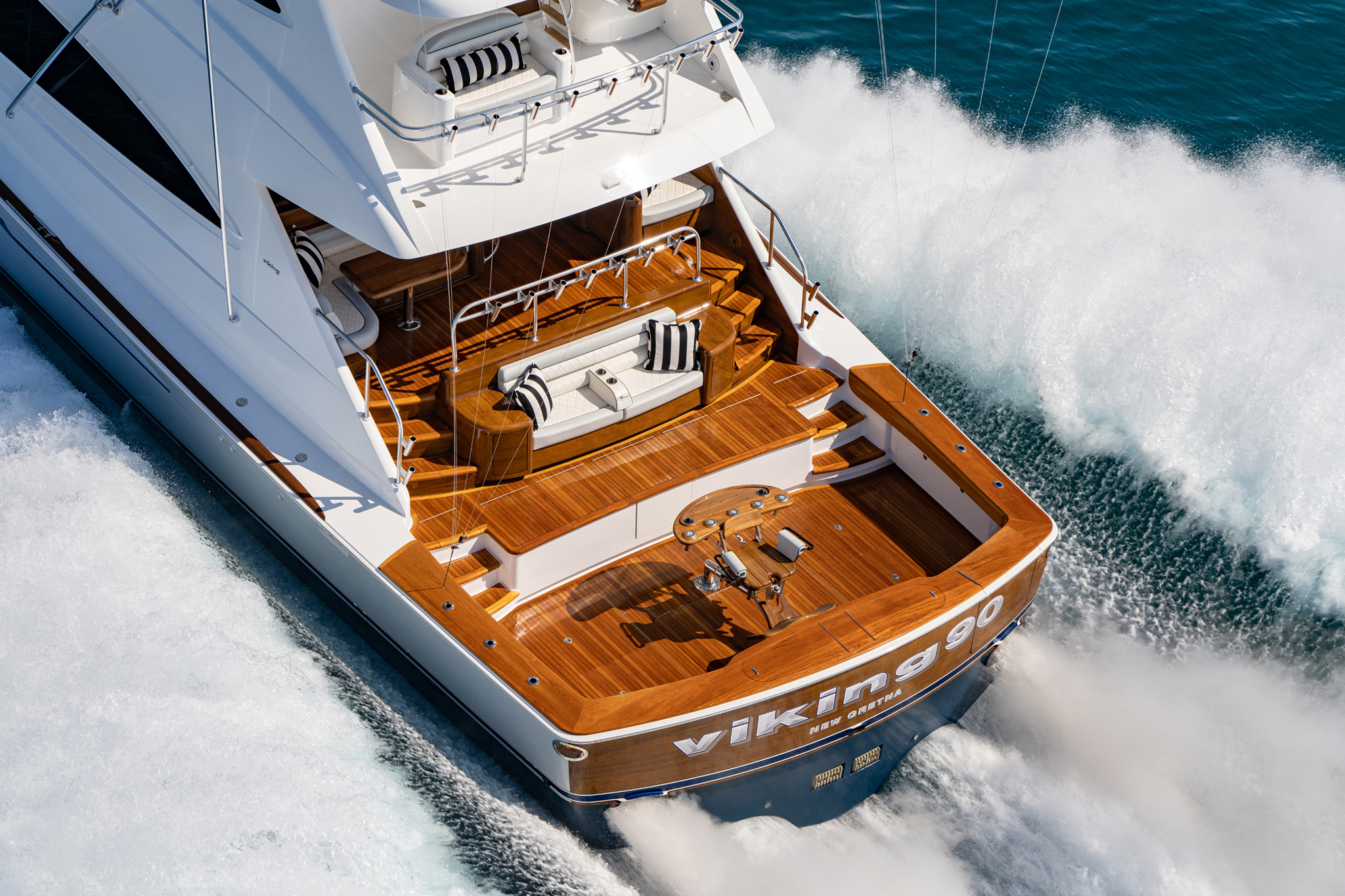 80-Foot Viking Sport Fishing Boat: Ultimate Offshore Adventure
