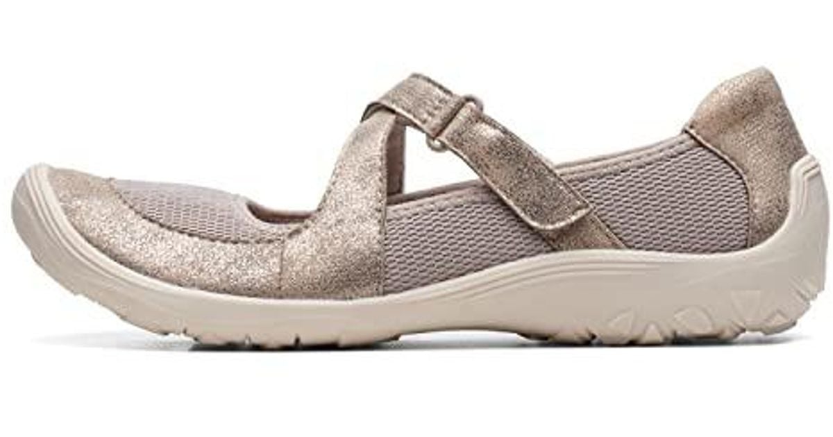 Amazon Com Clarks Women S Fiana Aubrie Mary Jane Flat Flats Amazon Com Clarks Women S Fiana Aubrie Mary Jane Flat Flats