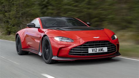 Aston Martin V12 Vantage Review 2025 Top Gear