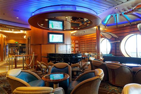 Bars Lounges Freedom Of The Seas Kreuzfahrtschiff Bilder