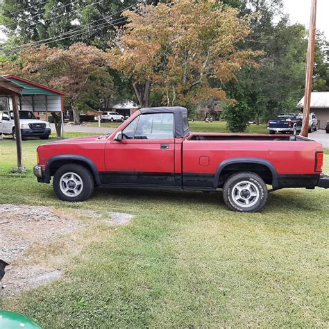 Buy Used 1990 Dodge Dakota Sport Convertible 2 Door 3 9L In Ashland