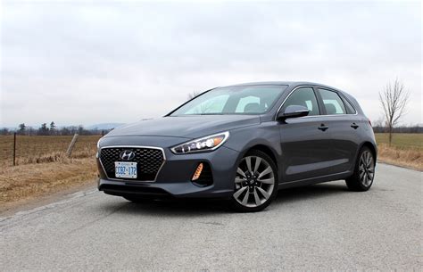 Car Review 2018 Hyundai Elantra Gt Sport Driving