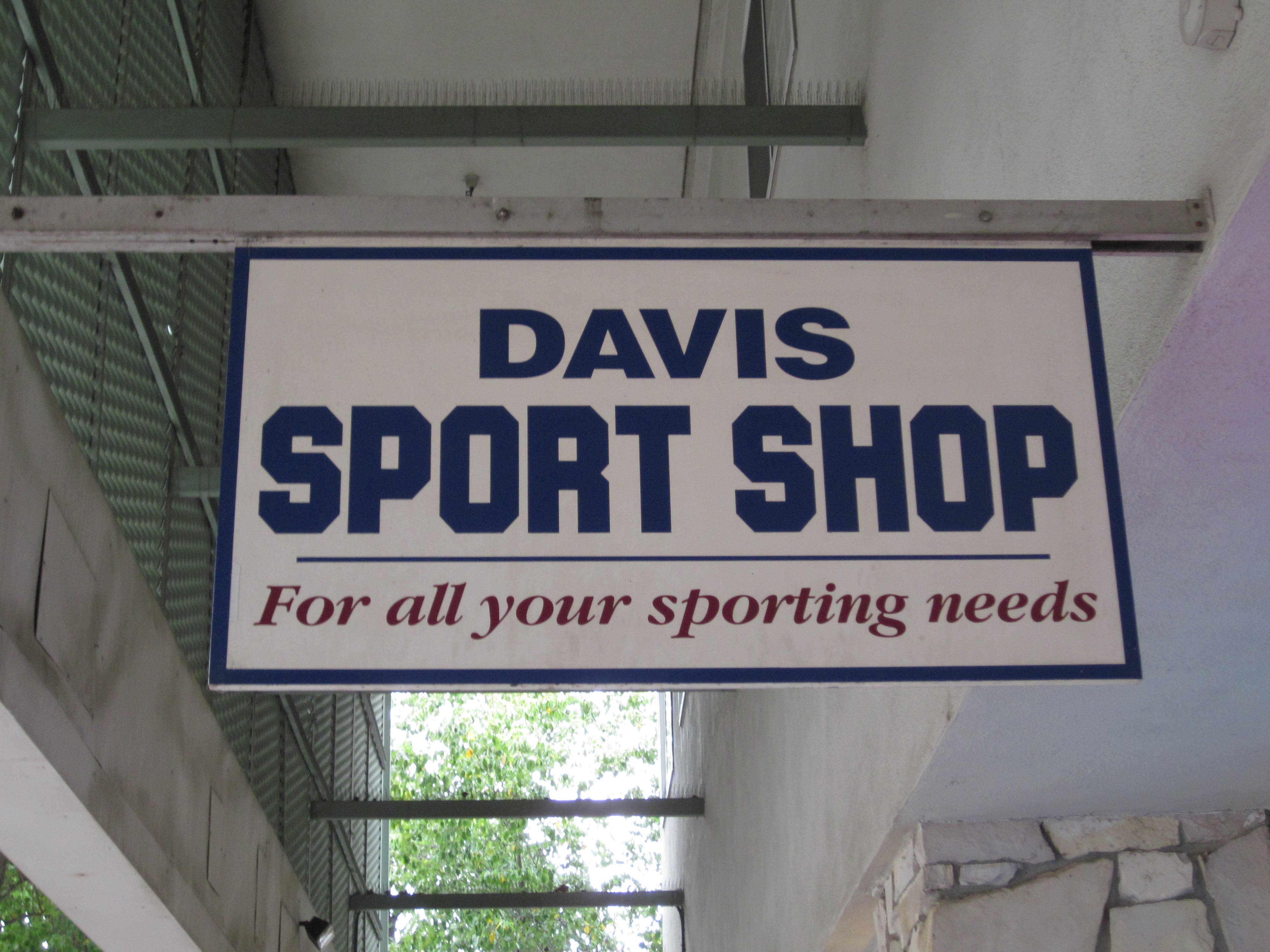 Davis Sport Shop Updated April 2025 18 Photos 66 Reviews 120