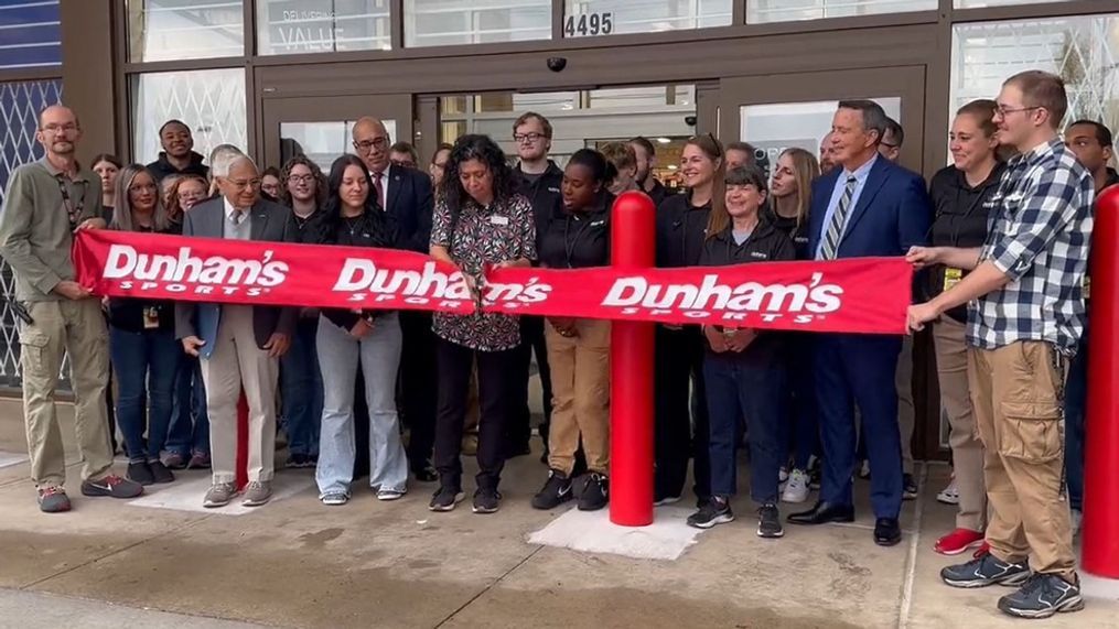 Dunham S Sports Opens In Steubenville Aiming To Boost Local Economy