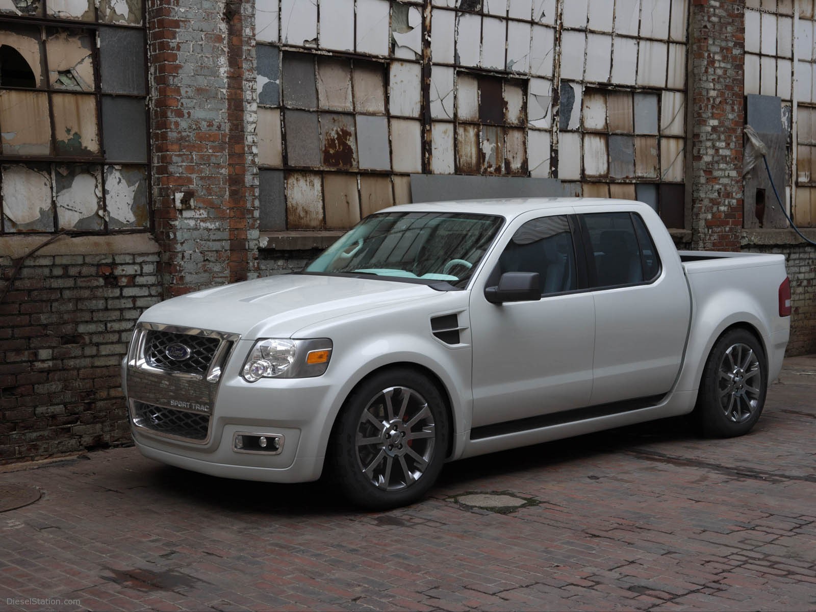 Ford Explorer Sport Trac Adrenalin Body Kit Ford Explorer Sport Trac Adrenalin Body Kit