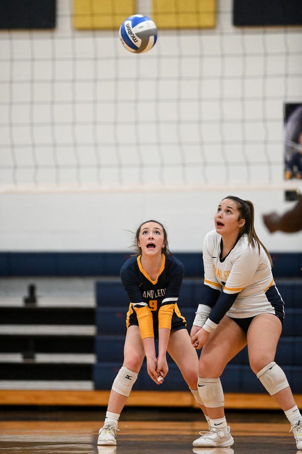 Greater Lansing High School Volleyball District Schedule Results