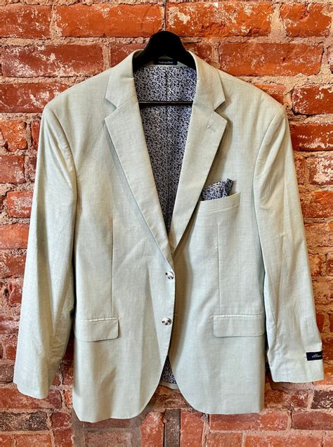Mint Green Sport Coat: Freshen Up Your Style