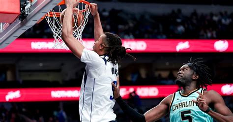 Moses Brown Shows Flashes In Mavericks Win Over Grizzlies