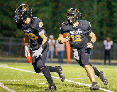 No 10 Corner Takes Down Fultondale 42 21 Sports Mountaineagle Com