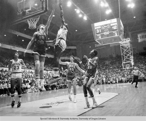 Oregon Sports Hall of Fame: Honoring Legends & Achievements