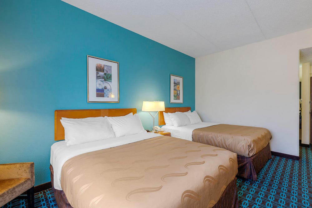 Quality Inn Suites Sandusky Hotel Near Cedar Point Amusement Park