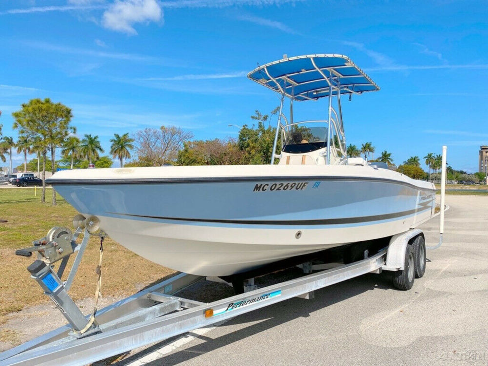 Sold 2004 Hydra Sports 2300 Bay Bolt Pic Heavy The Hull Truth Sold 2004 Hydra Sports 2300 Bay Bolt Pic Heavy The Hull Truth