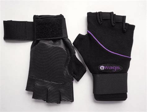 Wrist Support Gloves Find Your Fit Today Wags Wrist Support Gloves Find Your Fit Today Wags